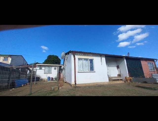 2 BEDROOM HOUSE FOR SALE IN SHASTRI PARK